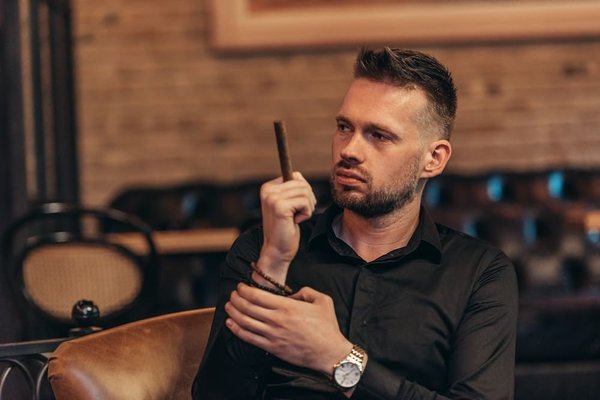 Quels sont les avantages des étiquettes autocollantes pour la farine en cuisine ?